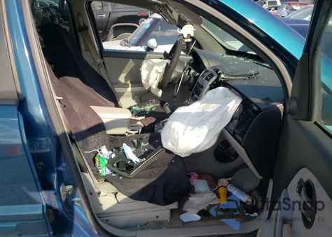 2006 Chevrolet Equinox Lt from USA, damaged, VIN 2CNDL73F666013624